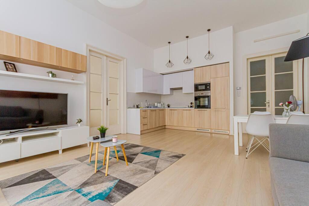 Luminous Design Apartment - W18 Budapest Exterior foto